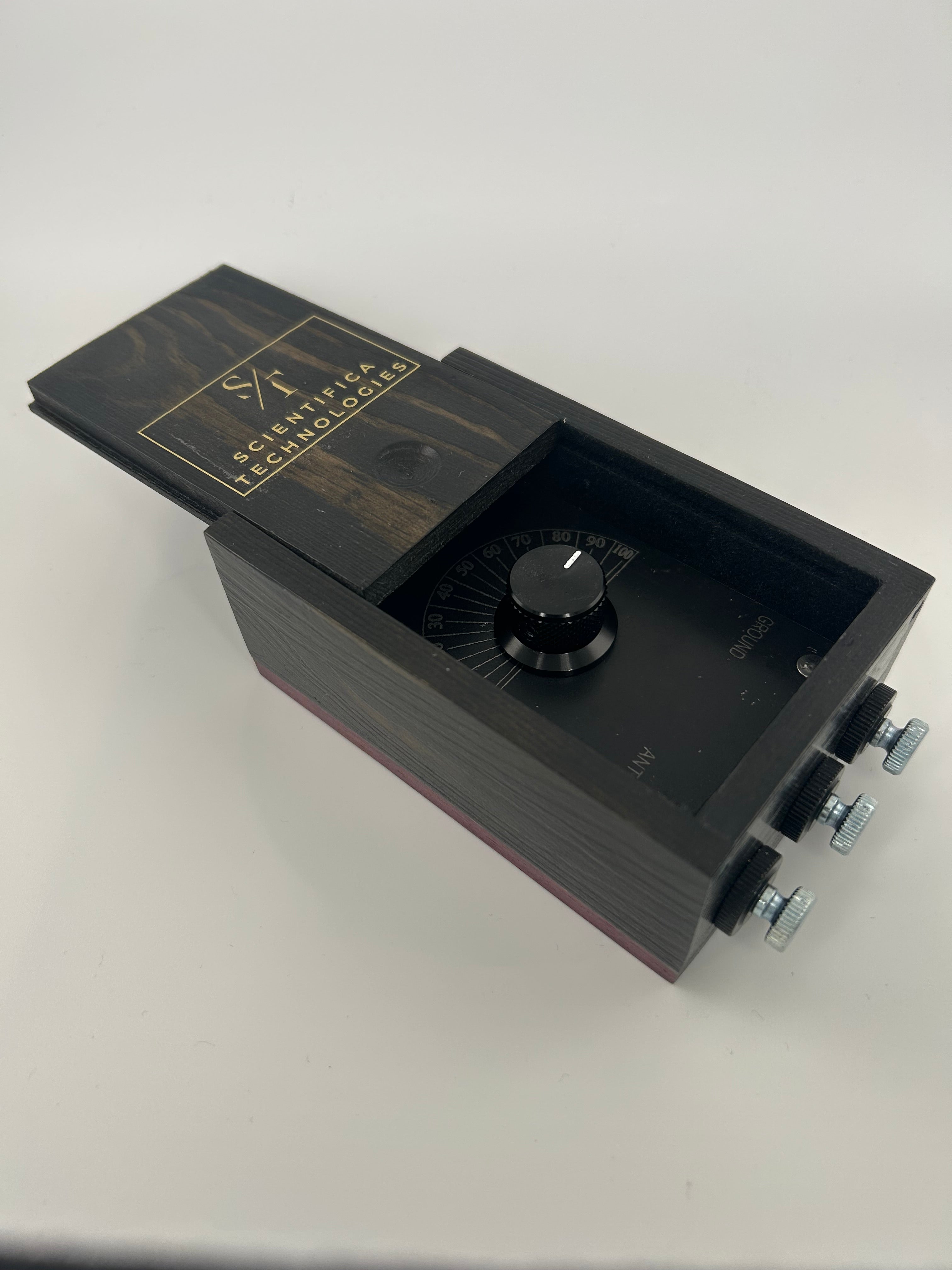 The Little Traveler, T-2, Crystal Radio Receiver Set.